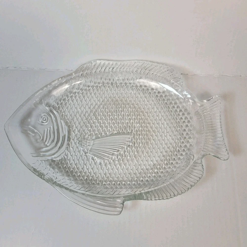 Vintage Fish Shaped Glass Platter 11x8 Clear Pressed Serving Dish Oven Proof USA